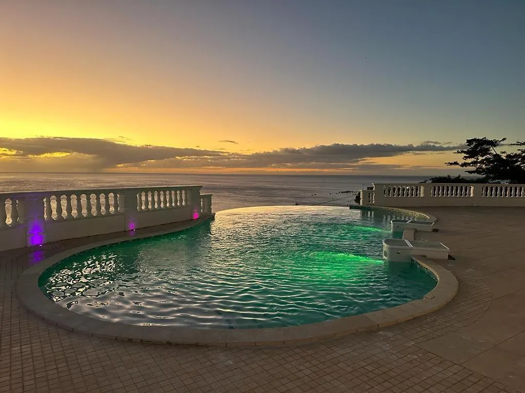 Eldorado Guesthouse & Car Rental Roseau Apartment