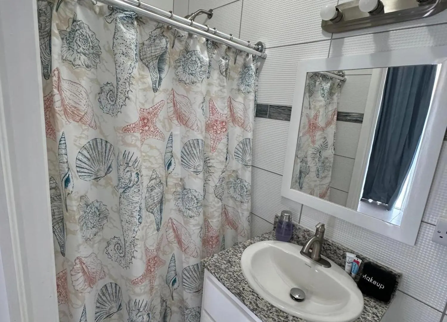 Eldorado Guesthouse & Car Rental Roseau Apartment