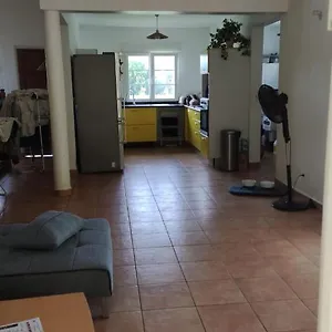  Séjour chez l'habitant Fleurs Des Iles 971