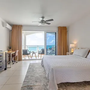 House - Bar - Ocean View Apartment